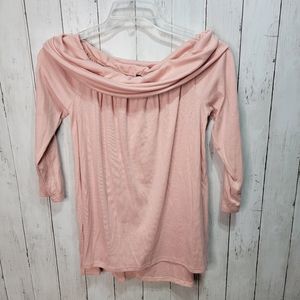 New CBR Women's Top Size Large Off Shoulder Peach Split Side Stretch Knit Shirt.